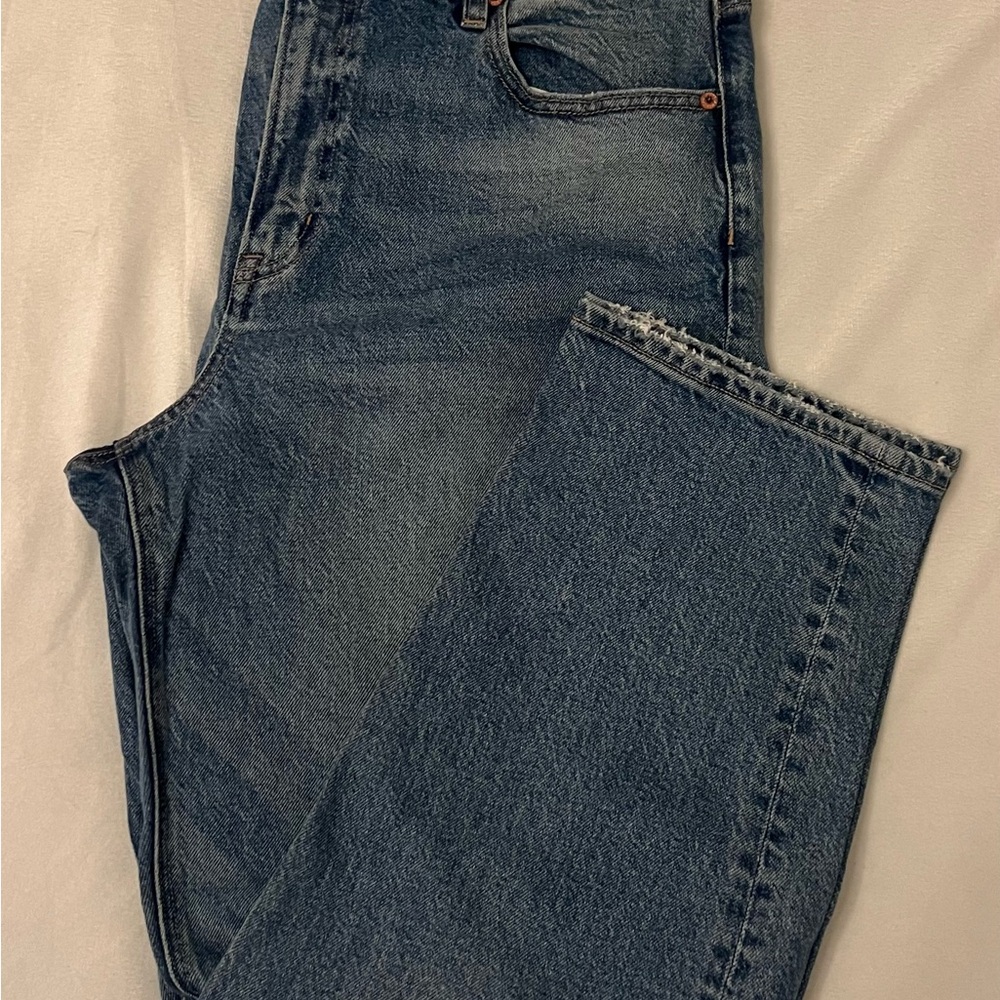 American Eagle Outfitters Classic Blue Mom Jeans